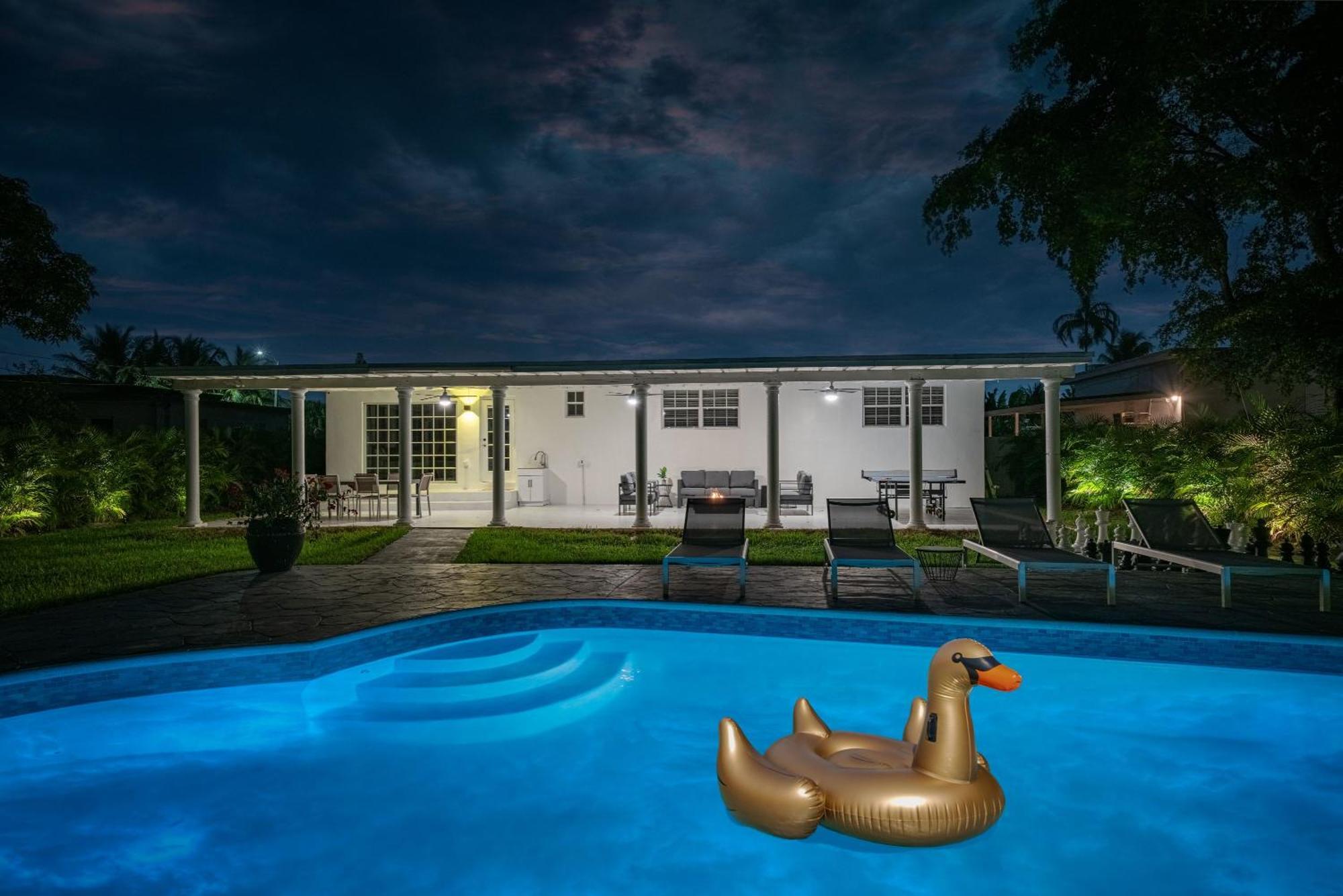 Willa New Tropical Oasis Retreat In Miami Zewnętrze zdjęcie