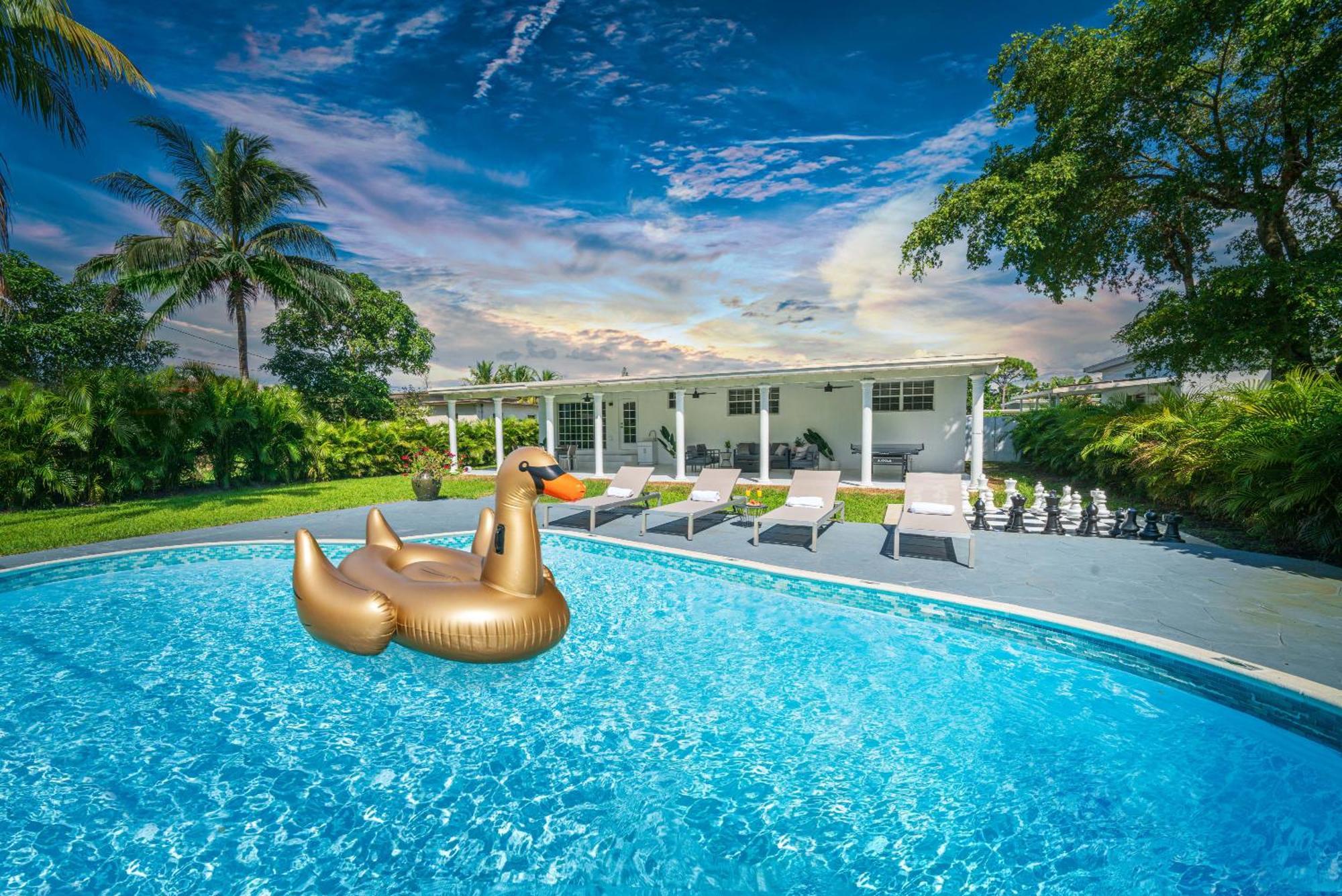 Willa New Tropical Oasis Retreat In Miami Zewnętrze zdjęcie